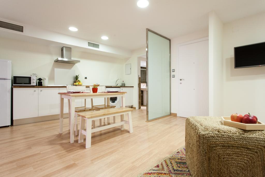 Apartments Ole - Albareda 24 Sevilla Ruang foto