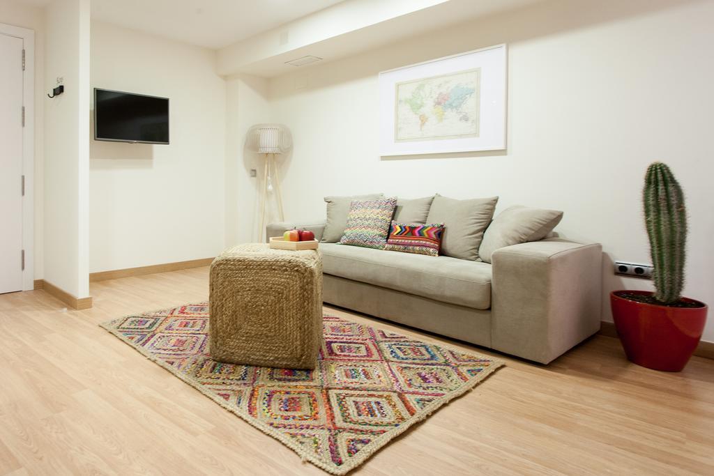 Apartments Ole - Albareda 24 Sevilla Ruang foto