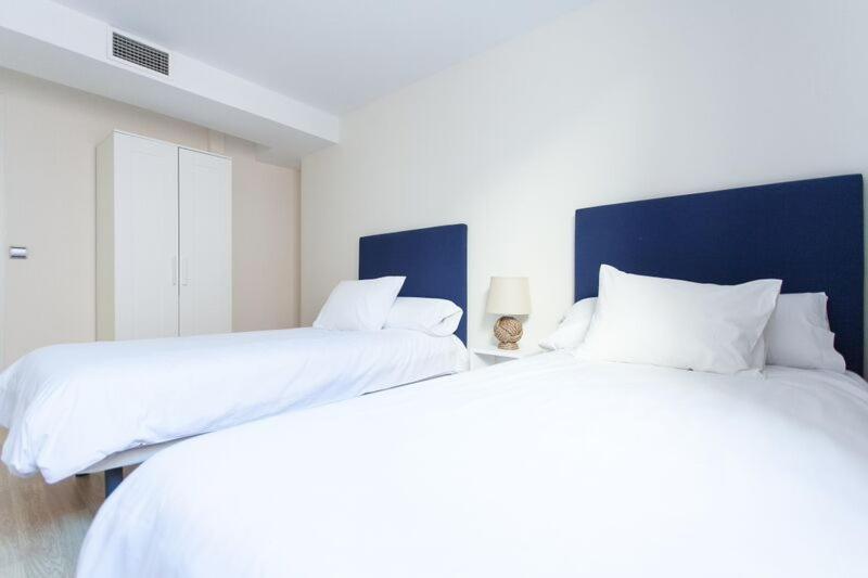 Apartments Ole - Albareda 24 Sevilla Bagian luar foto
