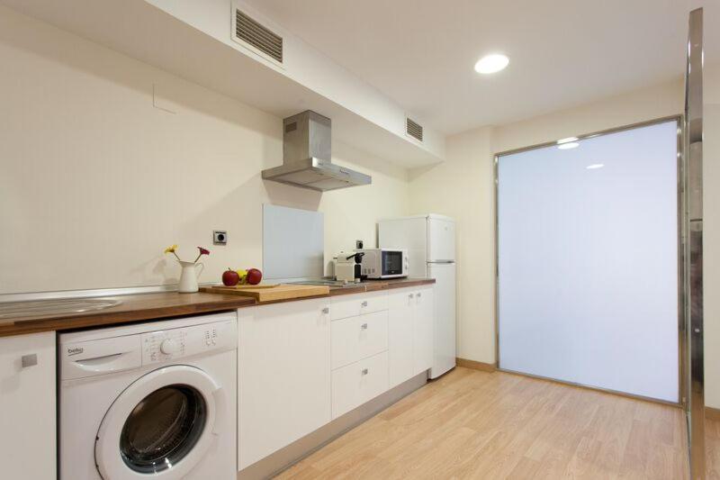 Apartments Ole - Albareda 24 Sevilla Bagian luar foto